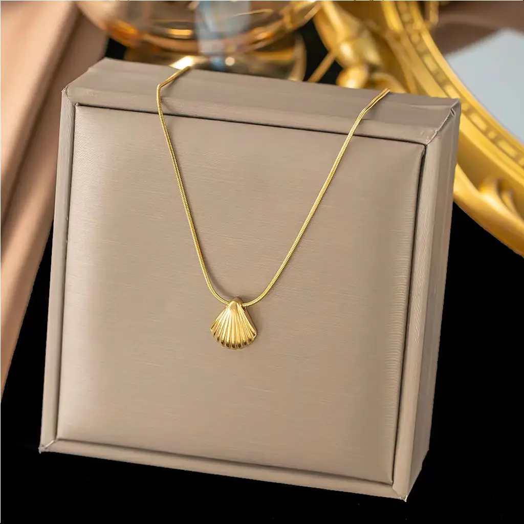 18k gold plated endant