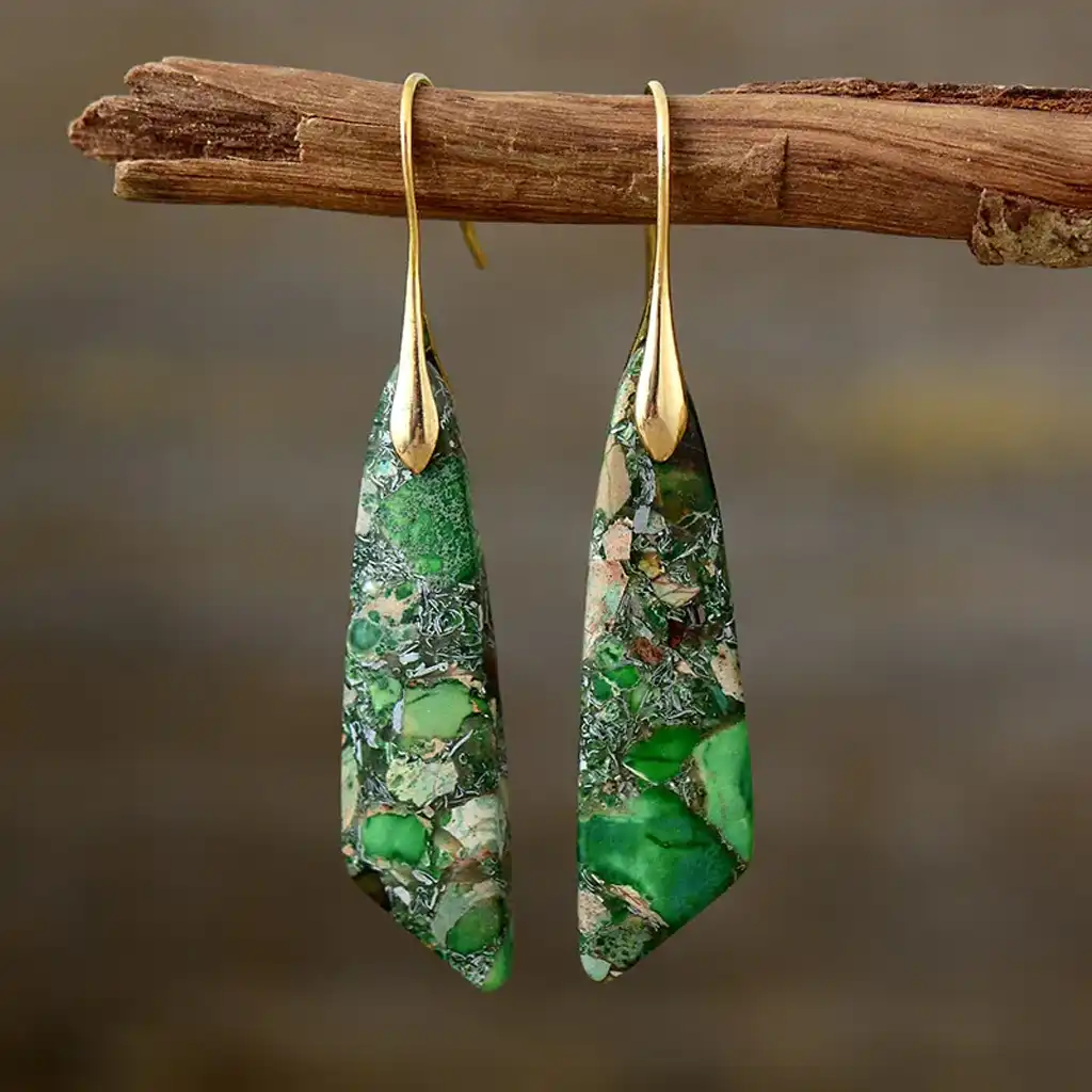 Natural stone green earrings