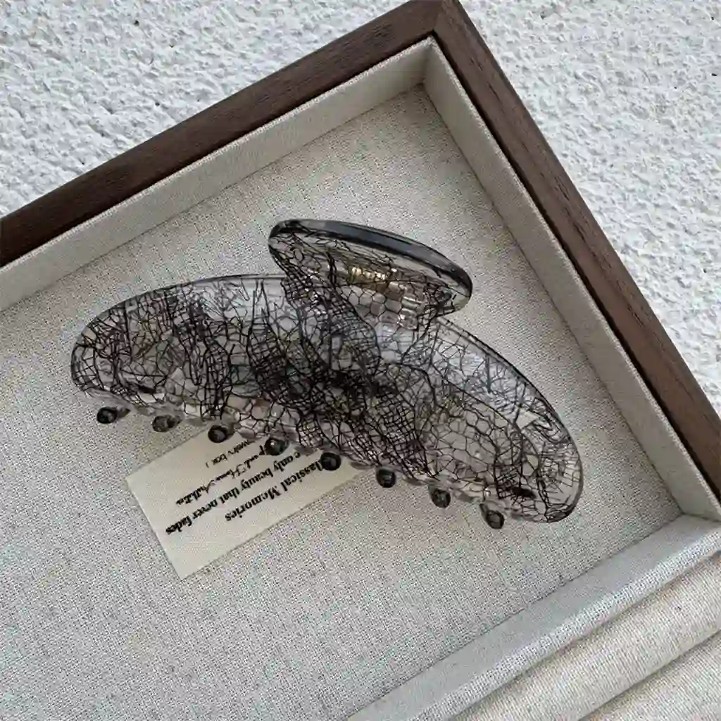 transareny black bean shape